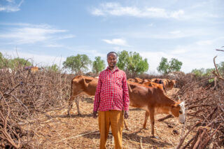 FarmFarmerSeedDroughtWell