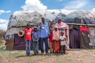 farmfarmerdroughtsheepcowschilliwater