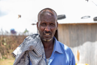 farmfarmerdroughtsheepcowschilliwater