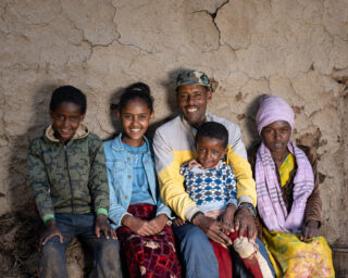 AgricultureCornFarmerFarmingLandscapeSmall Scale FarmerClimate changeClimate adapted agricultureMan